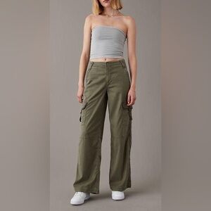 American Eagle AE Dreamy Drape Cargo Baggy Wide-Leg Pants Olive Green